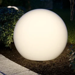 Kugleformet lampe Cumulus L til haven, Ø 60 cm