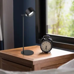 LED-bordlampe med batteri Jorje CCT 4 i 1 sort