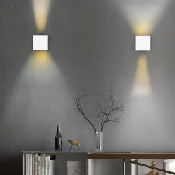 LED genopladelig udendørs væglampe Talent, hvid, bredde 10 cm, sensor