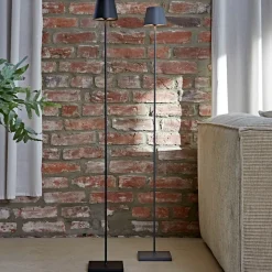 LED-gulvlampe Nuindie IP54 120 cm rund USB-C sort