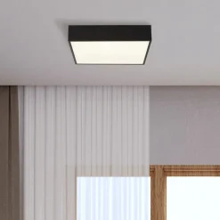LED-loftlampe til badeværelset Zeus, sort, længde 30 cm, metal