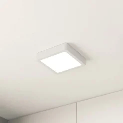 LED-loftslampe Fueva 5 IP44 3000K hvid 16x16cm