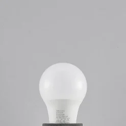 LED-pære E27 A60 4,9 W 3.000 K opal, sæt m. 3 stk