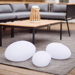 LED-solcellelampe Globy i stenform, længde 26,5 cm