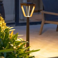 LED-solcellelampe Metro med sensor, corten