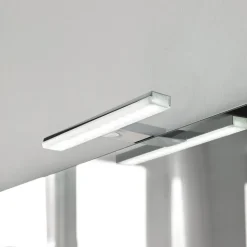 LED-spejlbelysning Pandora, krom, bredde 30,8 cm