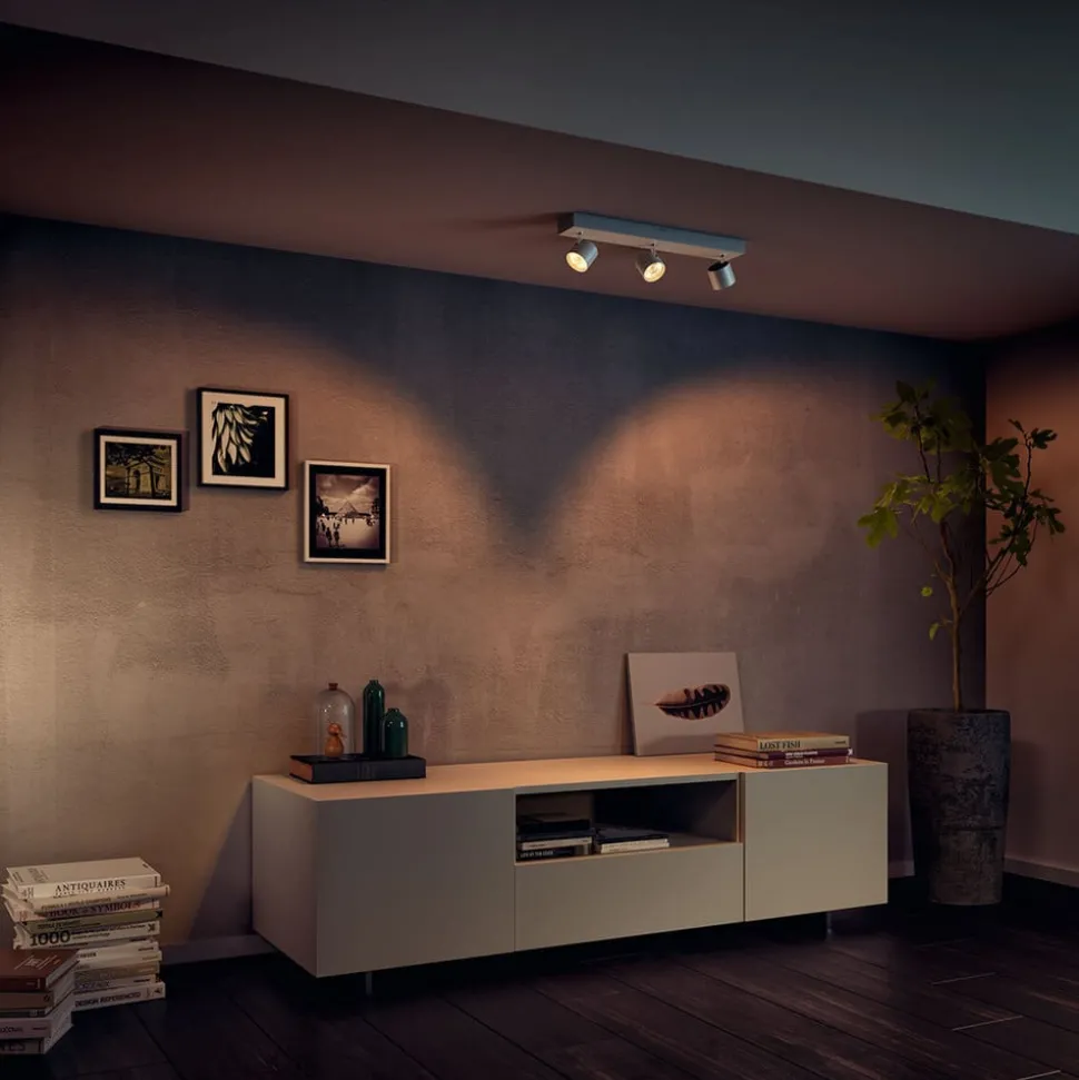 LED-spotten Star med tre lyskilder, WarmGlow, hvid