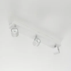 LED-spotten Star med tre lyskilder, WarmGlow, hvid