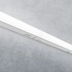 LED-underskabsbelysning Sally, længde 57,8 cm, 9 W, T5, opal