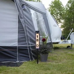 LED-vejlampe solcelle Pathy med husnummer