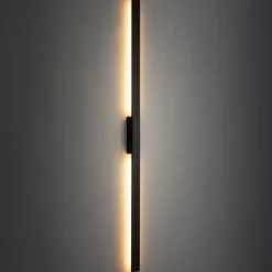 LED-væglampe Demi L, sort, aluminium, højde 144 cm, IP54