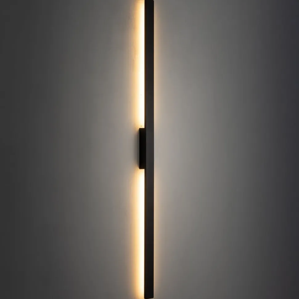 LED-væglampe Demi L, sort, aluminium, højde 144 cm, IP54
