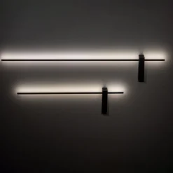 LED-væglampe Motive L, 120 cm bred, sort, metal