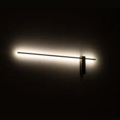 LED-væglampe Motive M, 80 cm bred, sort, metal