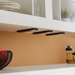 Lindby Amaryll LED-underskabsbelysning, sæt med 3, sort