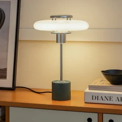 Lindby bordlampe Branford, retro, hvid/grøn opalglas/marmor