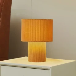 Lindby bordlampe Jone, lysebrun, tekstil, 30 cm høj, E27