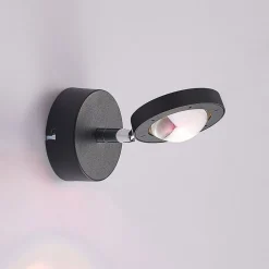 Lindby Edonita LED-væglampe med effektlys