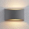 Lindby Edvin væglampe af beton, halvrund