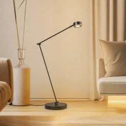 Lindby gulvlampe Jyla, sort, 2700K, GX53, jern