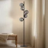 Lindby gulvlampe Orbelia, sort, 5 lyskilder, glas
