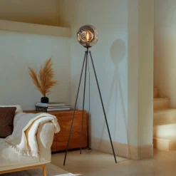 Lindby gulvlampe Valentina, E27, røggrå, glas, 150 cm