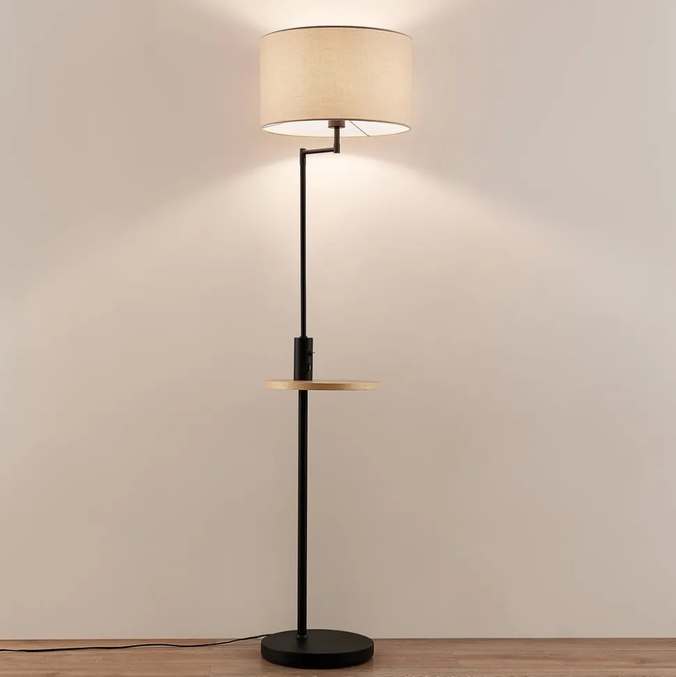 Lindby gulvlampe Zinia, sort, hylde, USB-tilslutning