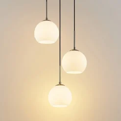 Lindby hængelampe Jurian, Ø 32 cm, 3 lyskilder, nikkel/opal, glas