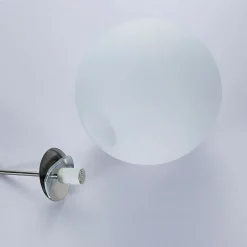 Lindby hængelampe Marike, Ø 35 cm, hvid, glas, kugle, E27