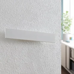 Lindby Ignazia LED-væglampe, 47 cm, hvid, metal, op/ned