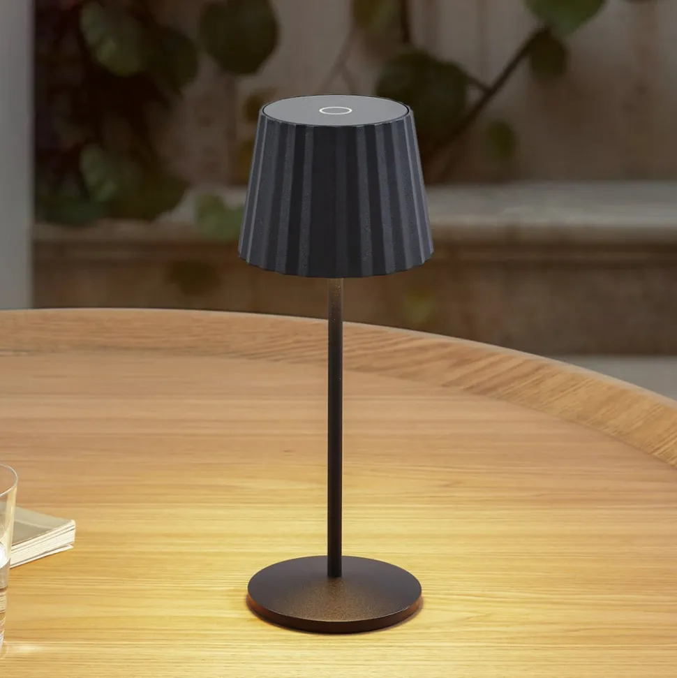 Lindby LED-batteridrevet bordlampe Esali, sort, metal, IP65
