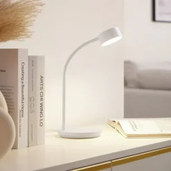 Lindby LED-bordlampe Maori, hvid, metal, CCT, dæmpbar