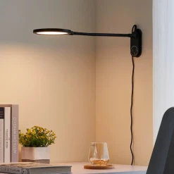 Lindby LED-bordlampe Valtaria, sort, CCT, dæmpbar