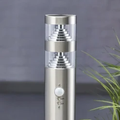 Lindby LED-gadelampe Lanea, 60 cm, grå, sensor, IP44