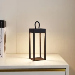 Lindby LED genopladelig bordlampe Iruna, sort, metal, 27 cm, dæmpbar.