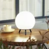 Lindby LED genopladelig bordlampe Aurilia, sort/hvid, jern, IP44