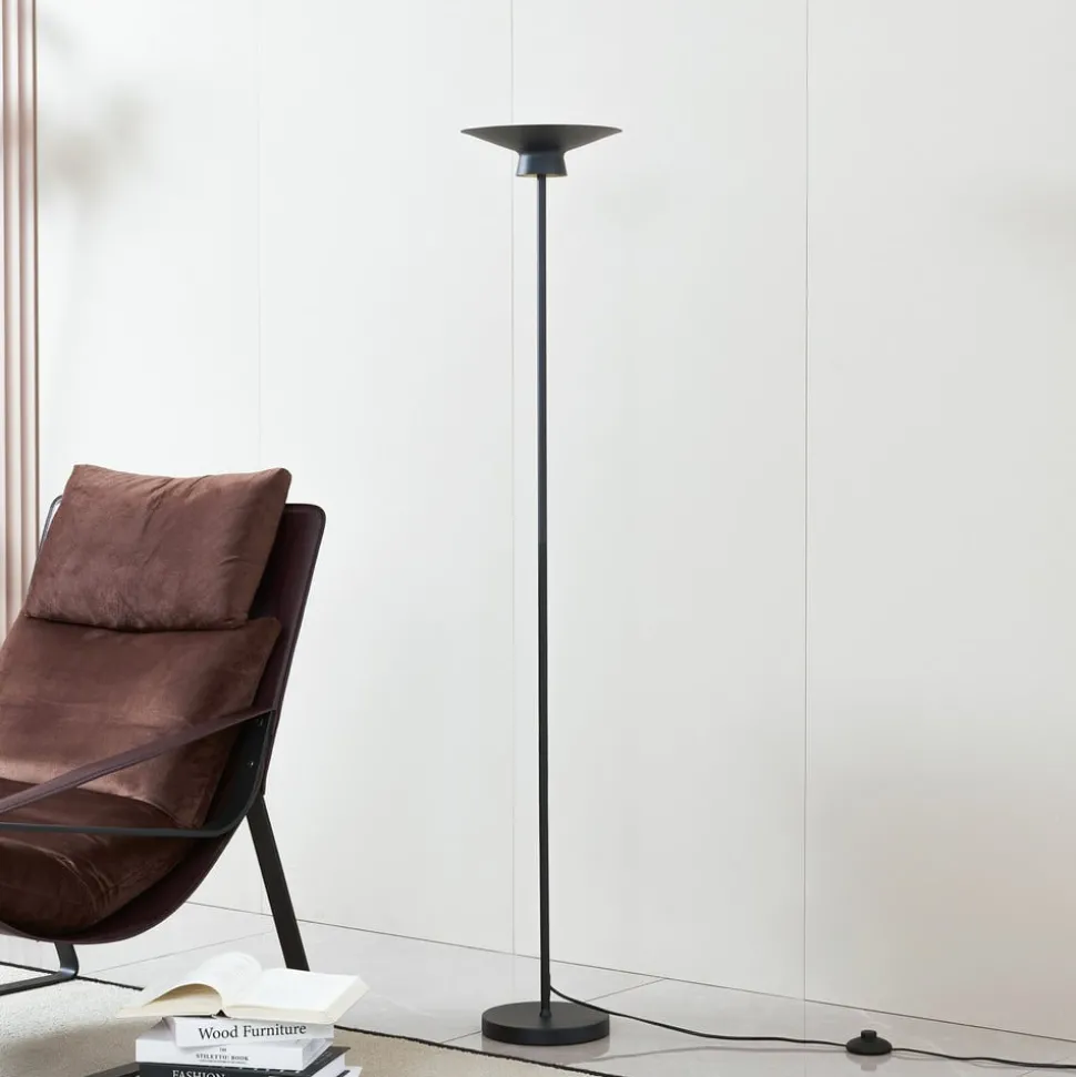 Lindby LED-gulvlampe Norvind, sort, metal, 1 lyskilde