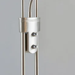 Lindby LED-gulvlampe Yveta, nikkelfarvet, metal, dæmpbar