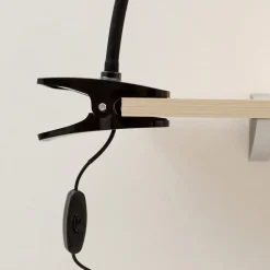 Lindby LED-klemmelampe Baris, højde 44 cm, sort, 3000K