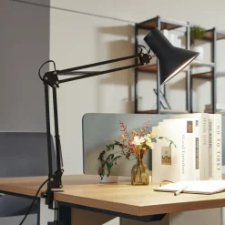 Lindby LED-klemmelampe Undra, sort, metal, justerbar