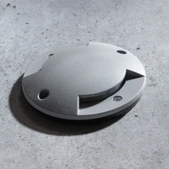 Lindby LED nedgravningslampe Nandita, Ø 10 cm, sølv, IP65