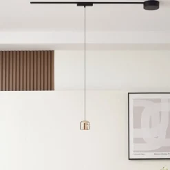 Lindby LED-pendellampe Lumaro, guld, Ø 8 cm, aluminium, 48V, dæmpbar