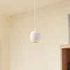 Lindby LED-pendellampe Lumaro, hvid, Ø 6,2 cm, 48V, dæmpbar