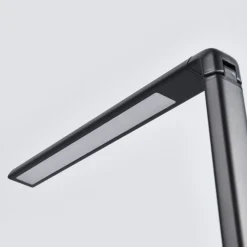 Lindby LED-skrivebordslampe Kuno, sort, USB, touchdæmper