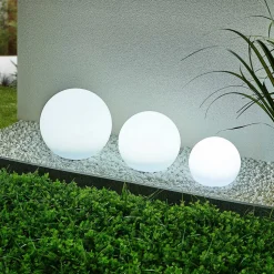 Lindby LED-solcellelamper Lago, RGBW, sæt med 3, kugler, jordspyd