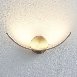 Lindby LED-væglampe Iven, bredde 34 cm, nikkel, 3.000 K
