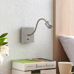 Lindby LED-væglampe Legera, 11 cm, nikkelfarvet, fleksibel arm