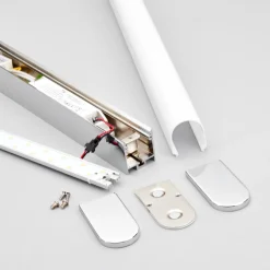 Lindby LED-væglampe Philippa, afrundet, 58 cm, krom, IP44