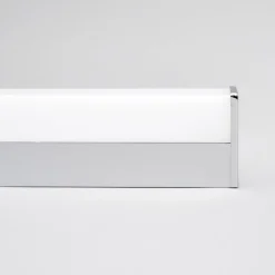 Lindby LED-væglampe Philippa, kantet, 59 cm, krom, IP44