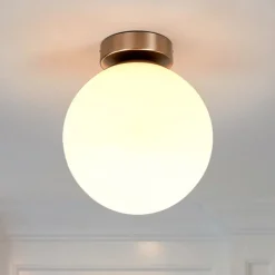 Lindby loftlampe Lennie, hvid, glas, Ø 20 cm, IP44, E27